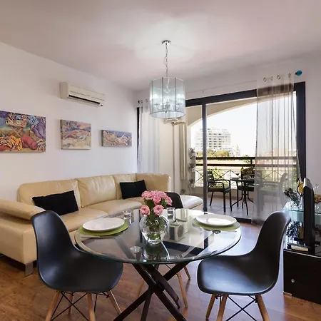 Apartment Mama Seaside Larnaca